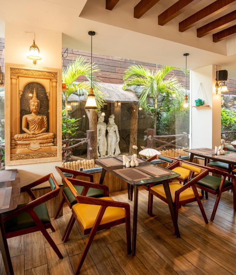 M Square Hotel Haïdarabad Extérieur photo