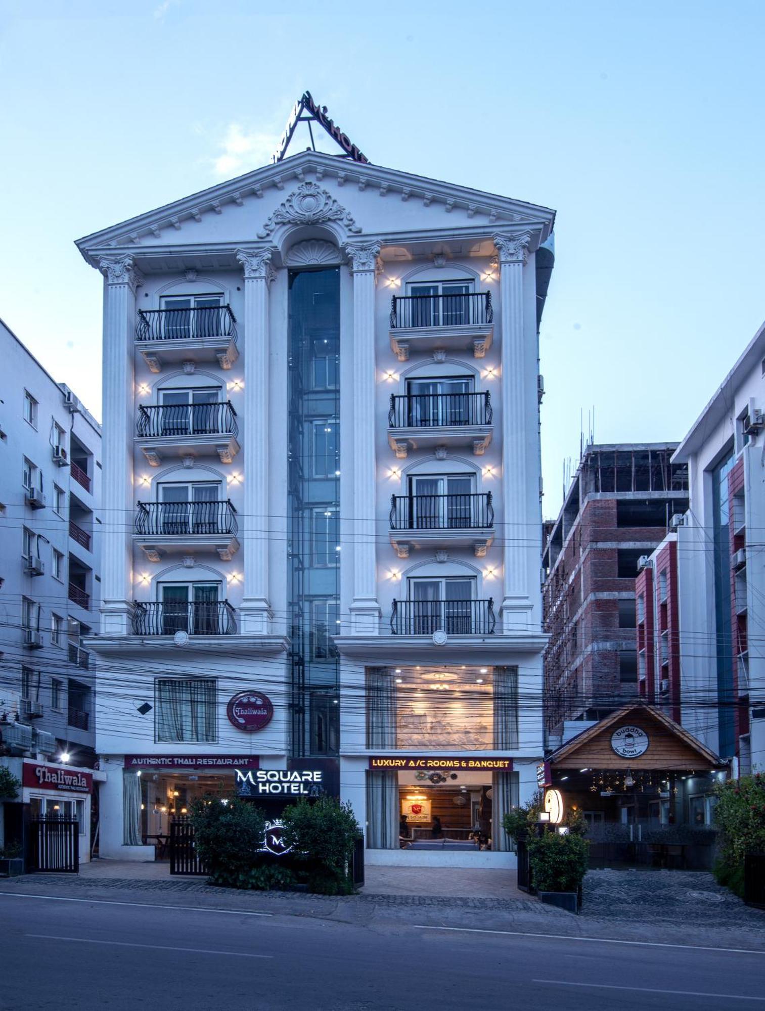 M Square Hotel Haïdarabad Extérieur photo